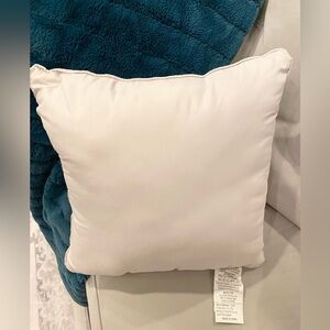 Light grey throw Pillow 17x17 in. Can be used as a Pillow insert. NWT